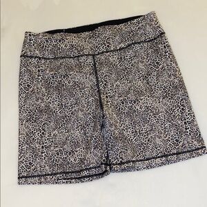 Victoria Sport Leopard Print Women's Shorts